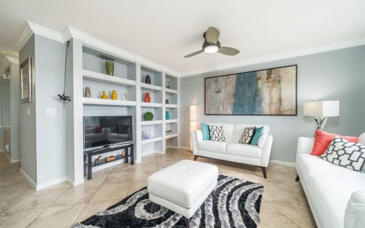 3476 Commodore Court