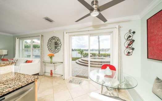 3476 Commodore Court