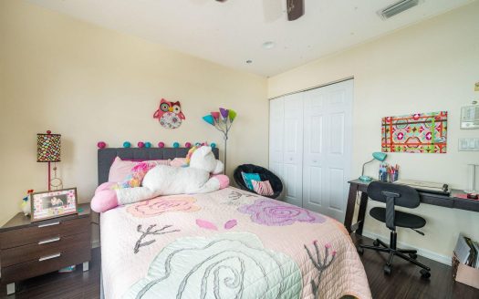 3476 Commodore Court