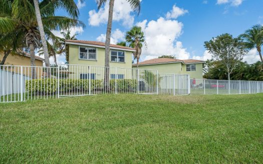 3476 Commodore Court