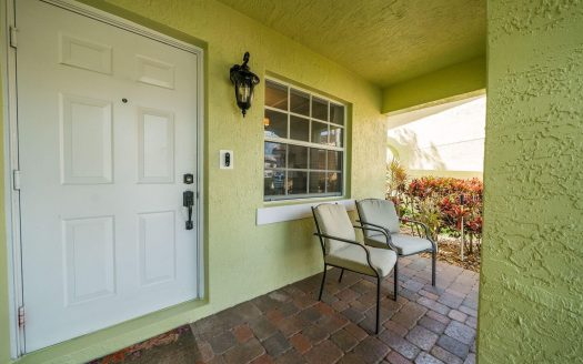 3476 Commodore Court