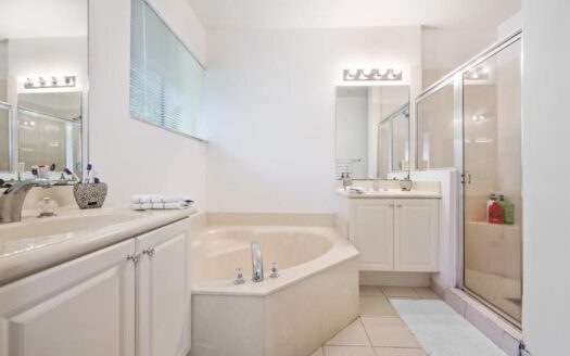 4387 Cotswold Hills Dr Drive