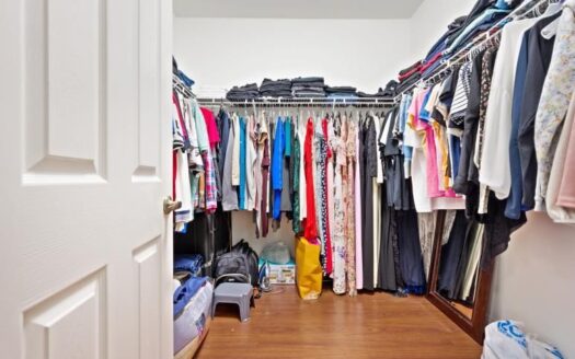 4387 Cotswold Hills Dr Drive