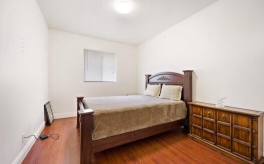 4387 Cotswold Hills Dr Drive